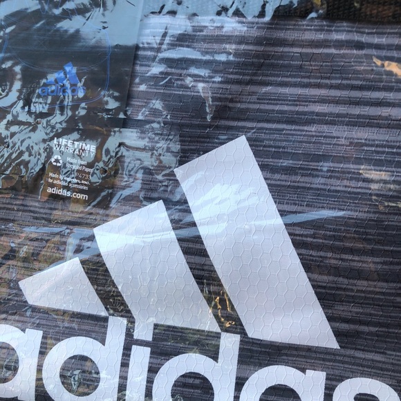 New Adidas Diablo Hex Duffel Gym Bag - Picture 2 of 7